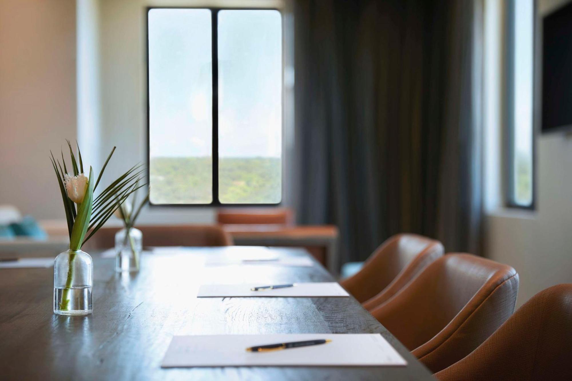 Thesis Hotel Miami Coral Gables, Curio Collection By Hilton Екстер'єр фото