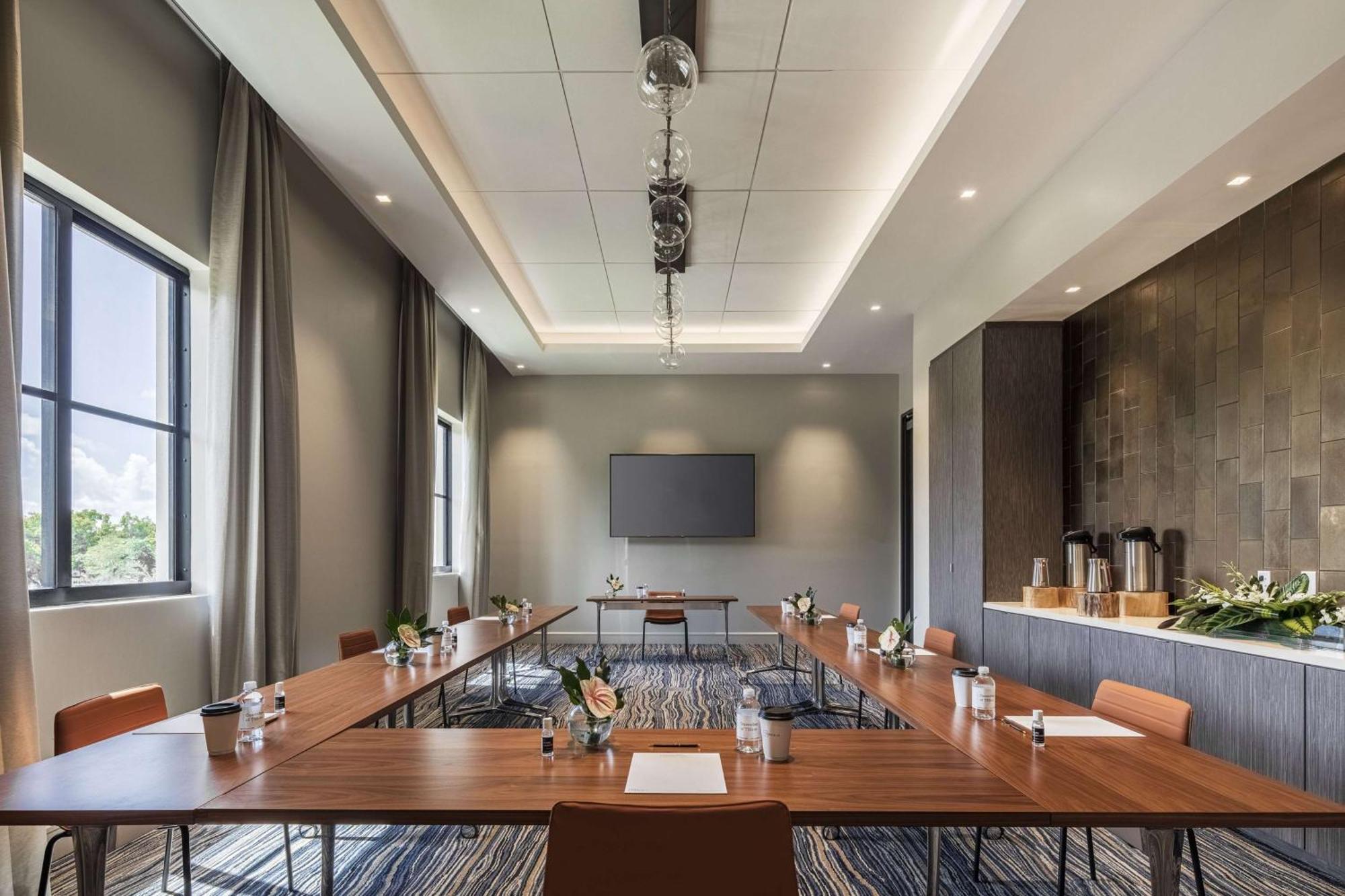 Thesis Hotel Miami Coral Gables, Curio Collection By Hilton Екстер'єр фото