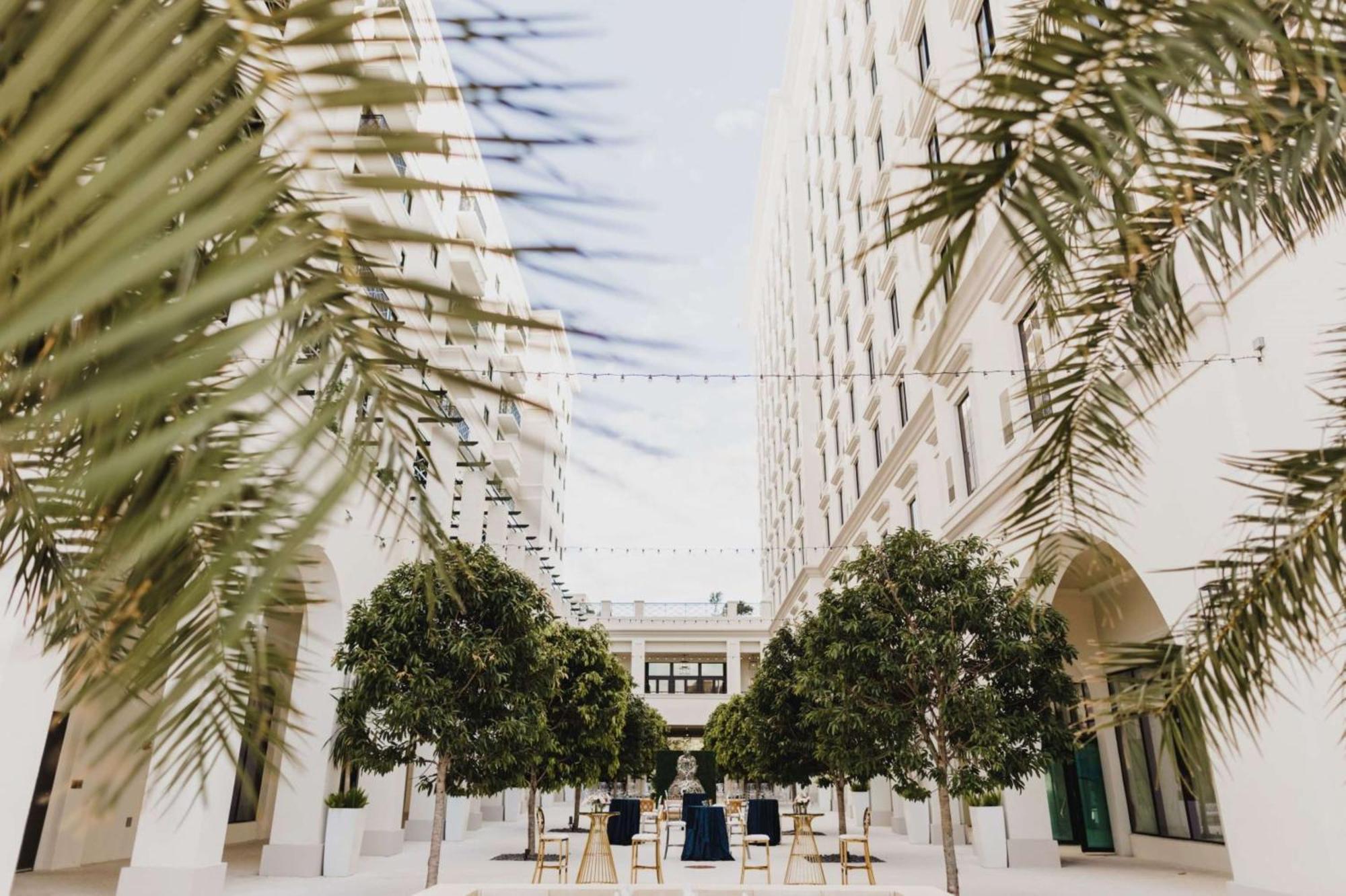 Thesis Hotel Miami Coral Gables, Curio Collection By Hilton Екстер'єр фото